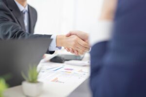 マンション管理組合の理事長を専門家に依頼するなら